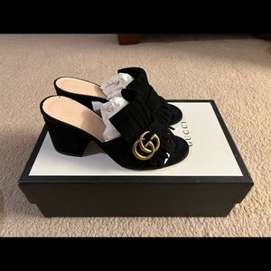 Authentic Gucci black fringe mid heel suede sandal
